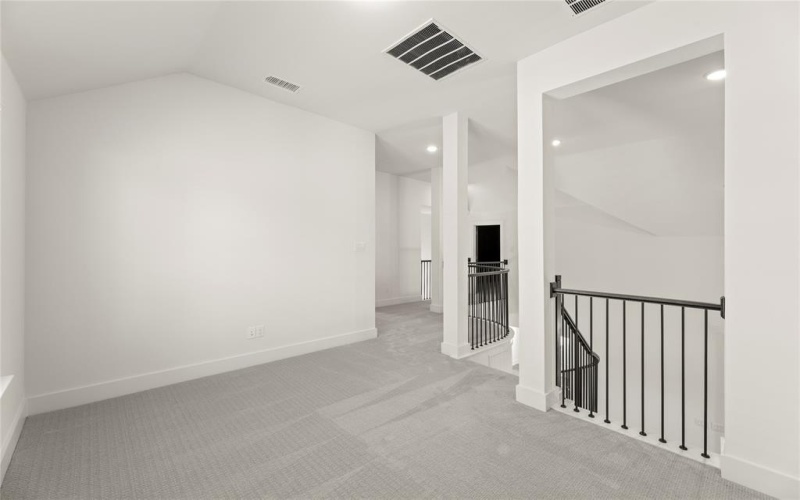 1314 Comal Drive, Forney, TX 75126, 5 Bedrooms Bedrooms, ,5 BathroomsBathrooms,Residential,For Sale,1314 Comal Drive,20838144