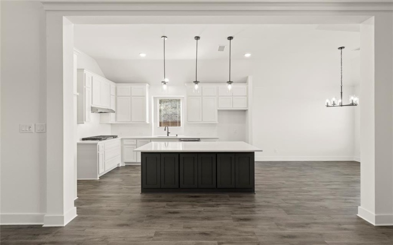 1314 Comal Drive, Forney, TX 75126, 5 Bedrooms Bedrooms, ,5 BathroomsBathrooms,Residential,For Sale,1314 Comal Drive,20838144