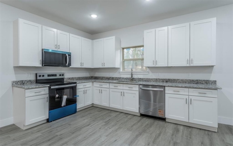 299 Harris Boulevard, Malakoff, TX 75148, 3 Bedrooms Bedrooms, ,2 BathroomsBathrooms,Residential,For Sale,299 Harris Boulevard,20841497
