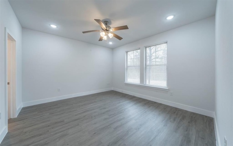 299 Harris Boulevard, Malakoff, TX 75148, 3 Bedrooms Bedrooms, ,2 BathroomsBathrooms,Residential,For Sale,299 Harris Boulevard,20841497