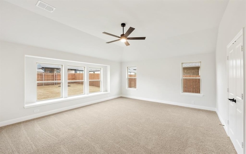 1013 Emerald Trace Drive, Justin, TX 76247, 6 Habitaciones Habitaciones , ,6 BañosBaños,Residential,En Venta,1013 Emerald Trace Drive,20838464