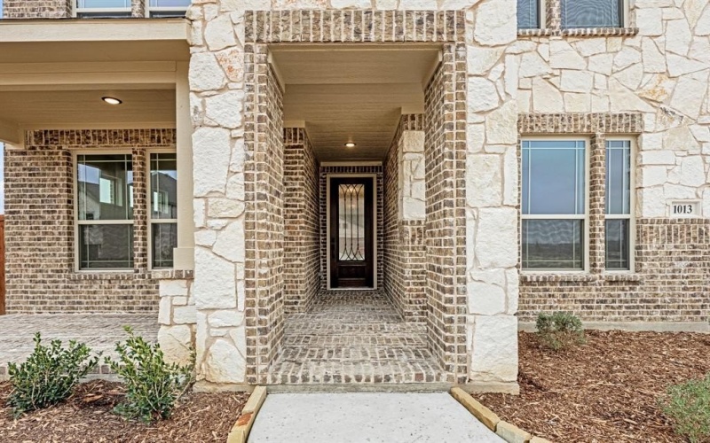 1013 Emerald Trace Drive, Justin, TX 76247, 6 Habitaciones Habitaciones , ,6 BañosBaños,Residential,En Venta,1013 Emerald Trace Drive,20838464