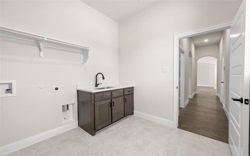 921 Winecup, Midlothian, TX 76065, 3 Habitaciones Habitaciones , ,2 BañosBaños,Residential,En Venta,921 Winecup,20838514