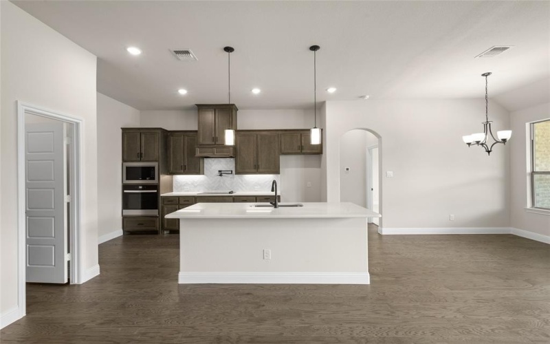 921 Winecup, Midlothian, TX 76065, 3 Habitaciones Habitaciones , ,2 BañosBaños,Residential,En Venta,921 Winecup,20838514