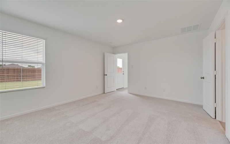 5010 Volunteer Drive, Ennis, TX 75119, 3 Bedrooms Bedrooms, ,2 BathroomsBathrooms,Residential,For Sale,5010 Volunteer Drive,20838561
