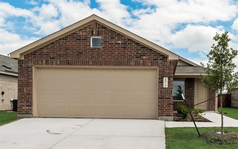 5010 Volunteer Drive, Ennis, TX 75119, 3 Bedrooms Bedrooms, ,2 BathroomsBathrooms,Residential,For Sale,5010 Volunteer Drive,20838561