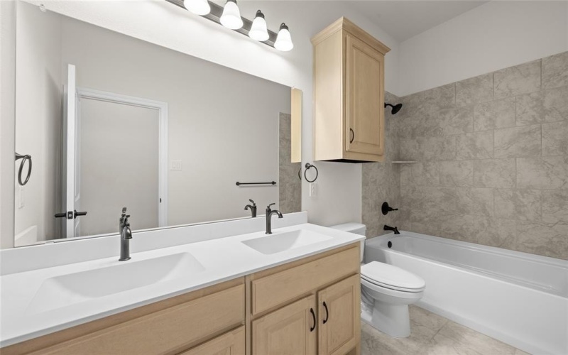718 Winecup Way, Midlothian, TX 76065, 4 Habitaciones Habitaciones , ,2 BañosBaños,Residential,En Venta,718 Winecup Way,20838587