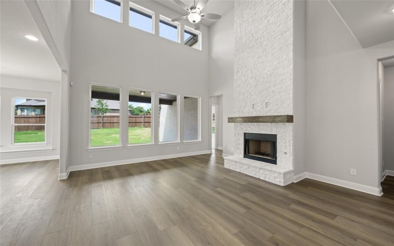 1000 Tall Meadow, Mansfield, TX 76063, 4 Habitaciones Habitaciones , ,3 BañosBaños,Residential,En Venta,1000 Tall Meadow,20838639