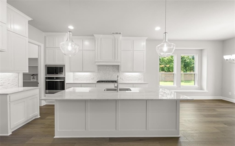 1000 Tall Meadow, Mansfield, TX 76063, 4 Habitaciones Habitaciones , ,3 BañosBaños,Residential,En Venta,1000 Tall Meadow,20838639