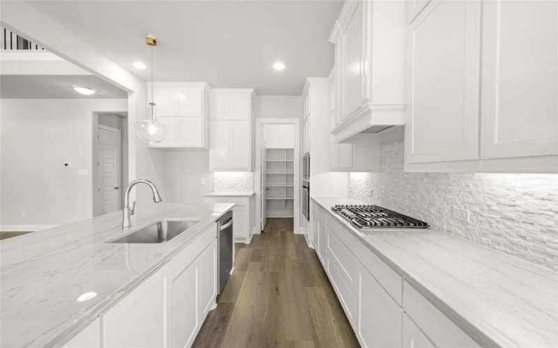 1000 Tall Meadow, Mansfield, TX 76063, 4 Habitaciones Habitaciones , ,3 BañosBaños,Residential,En Venta,1000 Tall Meadow,20838639
