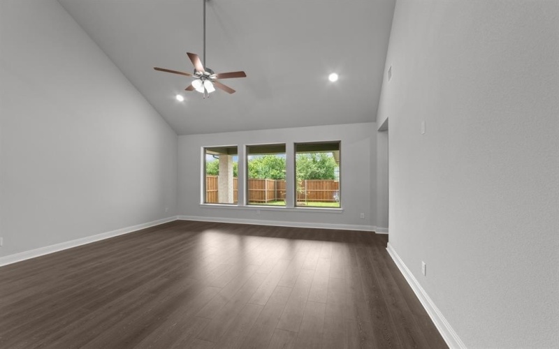 1012 Violet Drive, Crowley, TX 76036, 4 Bedrooms Bedrooms, ,3 BathroomsBathrooms,Residential,For Sale,1012 Violet Drive,20841887