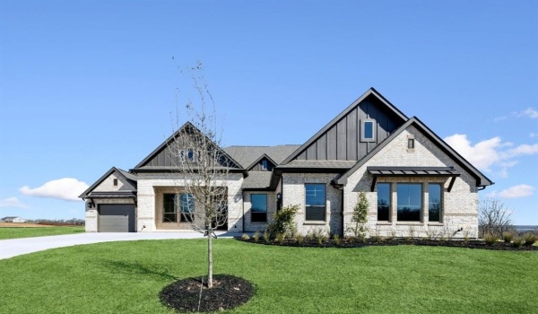 1513 Hilltop Road, Azle, TX 76020, 4 Bedrooms Bedrooms, ,6 BathroomsBathrooms,Residential,For Sale,1513 Hilltop Road,20838894