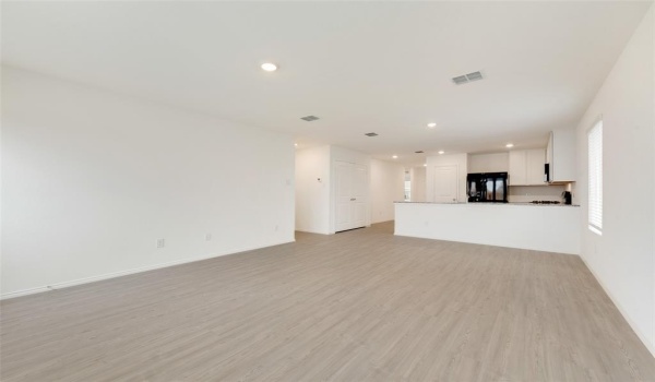 1600 Crested Way, Fort Worth, TX 76140, 3 Bedrooms Bedrooms, ,2 BathroomsBathrooms,Residential,For Sale,1600 Crested Way,20838896