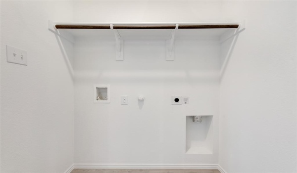 1600 Crested Way, Fort Worth, TX 76140, 3 Bedrooms Bedrooms, ,2 BathroomsBathrooms,Residential,For Sale,1600 Crested Way,20838896
