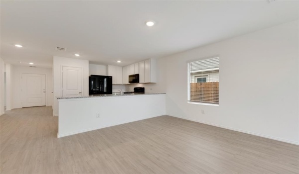 1600 Crested Way, Fort Worth, TX 76140, 3 Bedrooms Bedrooms, ,2 BathroomsBathrooms,Residential,For Sale,1600 Crested Way,20838896