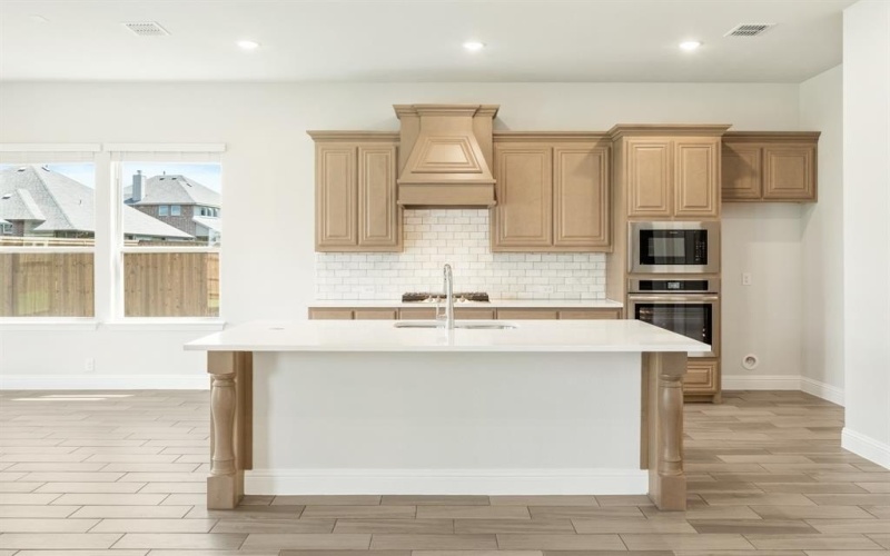 2406 Hagen Drive, Mansfield, TX 76084, 4 Habitaciones Habitaciones , ,5 BañosBaños,Residential,En Venta,2406 Hagen Drive,20839023