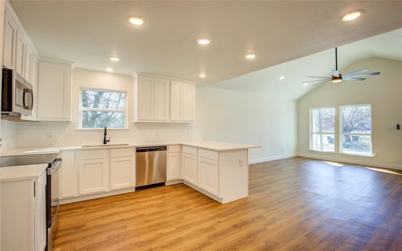 2502 Polk Street, Greenville, TX 75401, 3 Bedrooms Bedrooms, ,2 BathroomsBathrooms,Residential,For Sale,2502 Polk Street,20839219