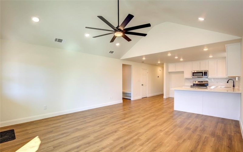 2502 Polk Street, Greenville, TX 75401, 3 Bedrooms Bedrooms, ,2 BathroomsBathrooms,Residential,For Sale,2502 Polk Street,20839219