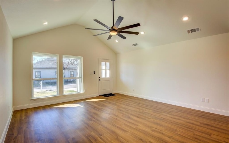 2502 Polk Street, Greenville, TX 75401, 3 Bedrooms Bedrooms, ,2 BathroomsBathrooms,Residential,For Sale,2502 Polk Street,20839219
