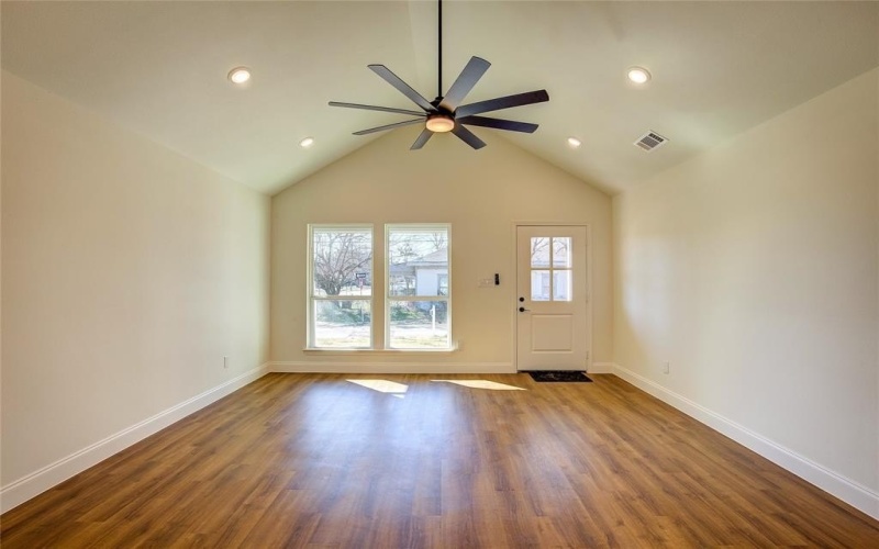 2502 Polk Street, Greenville, TX 75401, 3 Bedrooms Bedrooms, ,2 BathroomsBathrooms,Residential,For Sale,2502 Polk Street,20839219