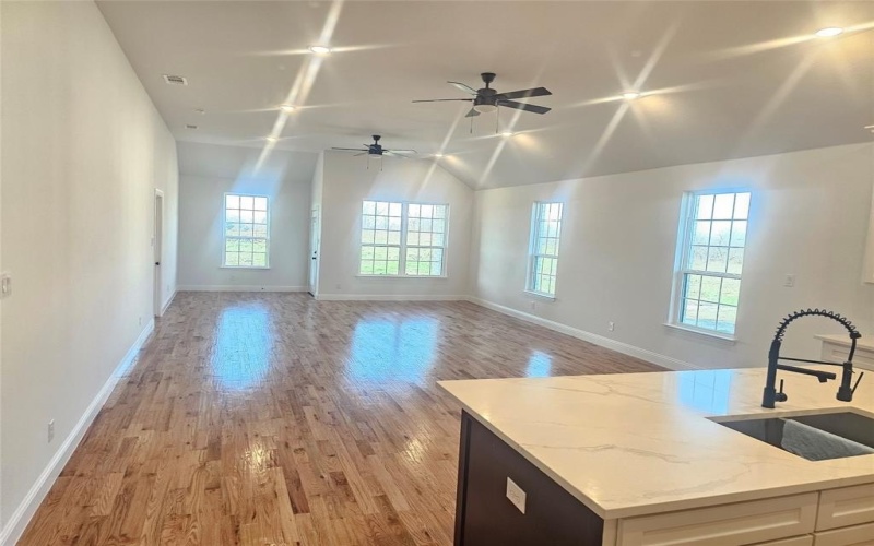 3410 Dobbins Road, Corsicana, TX 75110, 4 Bedrooms Bedrooms, ,2 BathroomsBathrooms,Residential,For Sale,3410 Dobbins Road,20839484
