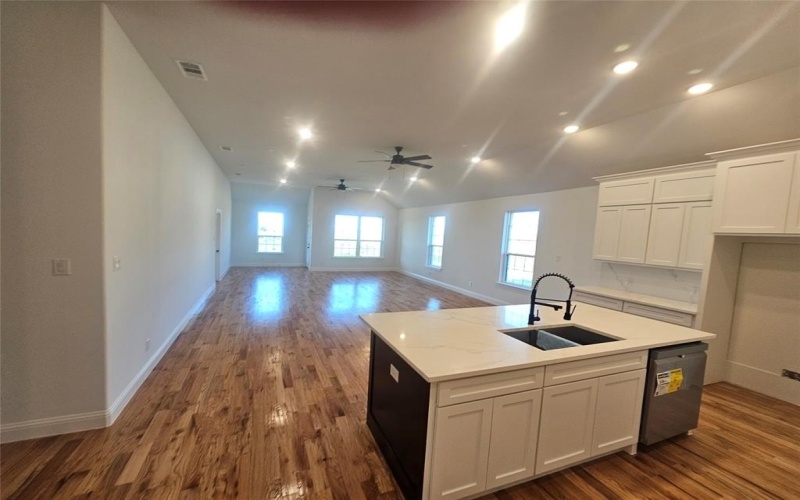 3410 Dobbins Road, Corsicana, TX 75110, 4 Bedrooms Bedrooms, ,2 BathroomsBathrooms,Residential,For Sale,3410 Dobbins Road,20839484