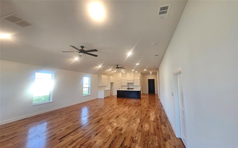 3410 Dobbins Road, Corsicana, TX 75110, 4 Bedrooms Bedrooms, ,2 BathroomsBathrooms,Residential,For Sale,3410 Dobbins Road,20839484