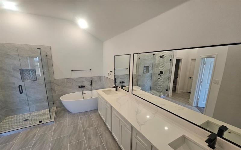 3410 Dobbins Road, Corsicana, TX 75110, 4 Bedrooms Bedrooms, ,2 BathroomsBathrooms,Residential,For Sale,3410 Dobbins Road,20839484