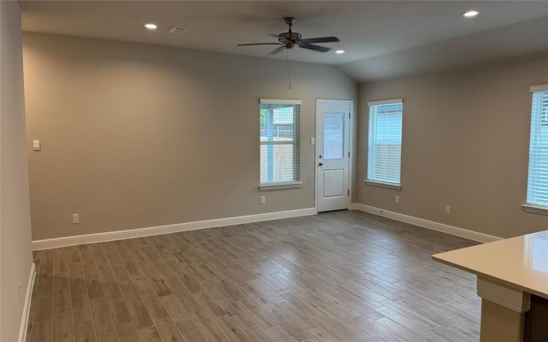 1768 RIVER BEND Road, Burleson, TX 76028, 5 Habitaciones Habitaciones , ,3 BañosBaños,Residential,En Venta,1768 RIVER BEND Road,20836174