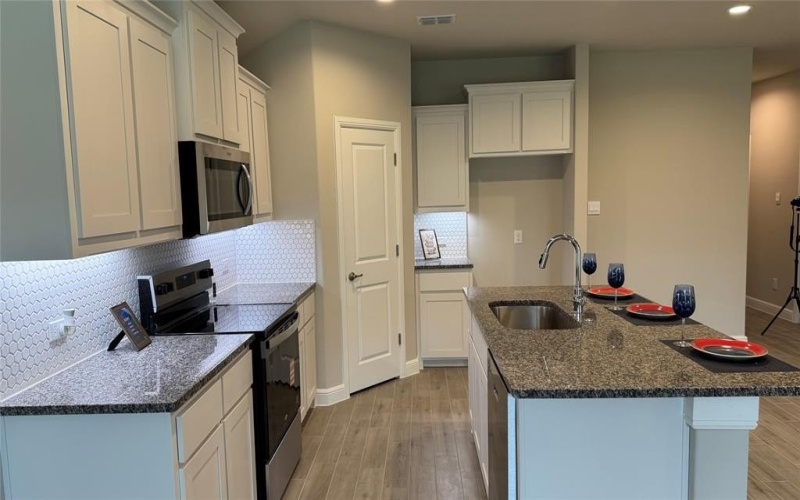 1760 RIVER BEND Road, Burleson, TX 76028, 4 Bedrooms Bedrooms, ,2 BathroomsBathrooms,Residential,For Sale,1760 RIVER BEND Road,20836196