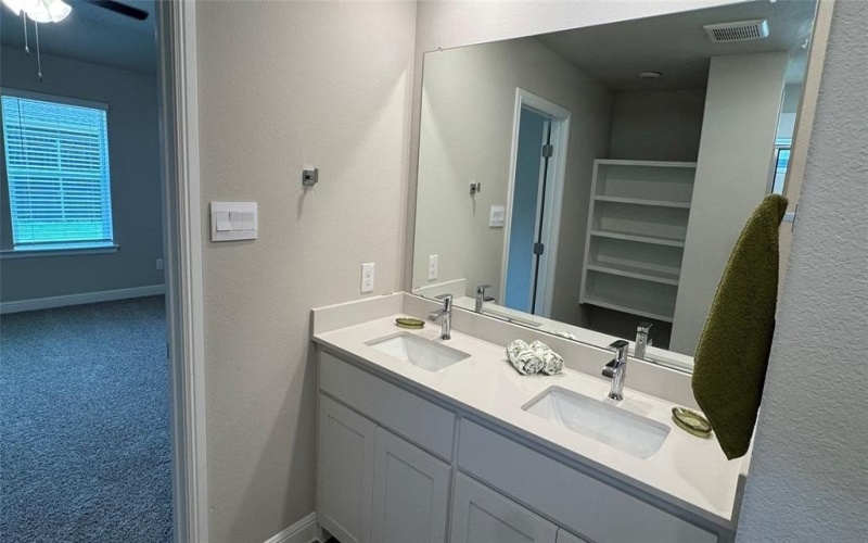 1760 RIVER BEND Road, Burleson, TX 76028, 4 Bedrooms Bedrooms, ,2 BathroomsBathrooms,Residential,For Sale,1760 RIVER BEND Road,20836196