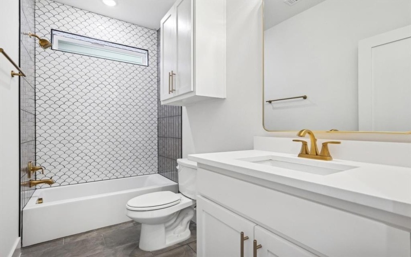 3703 Pilgrims Mews, Rowlett, TX 75088, 4 Bedrooms Bedrooms, ,3 BathroomsBathrooms,Residential,For Sale,3703 Pilgrims Mews,20836277