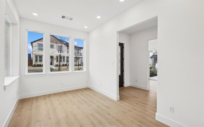 3700 Pardoners Mews, Rowlett, TX 75088, 4 Bedrooms Bedrooms, ,3 BathroomsBathrooms,Residential,For Sale,3700 Pardoners Mews,20836306