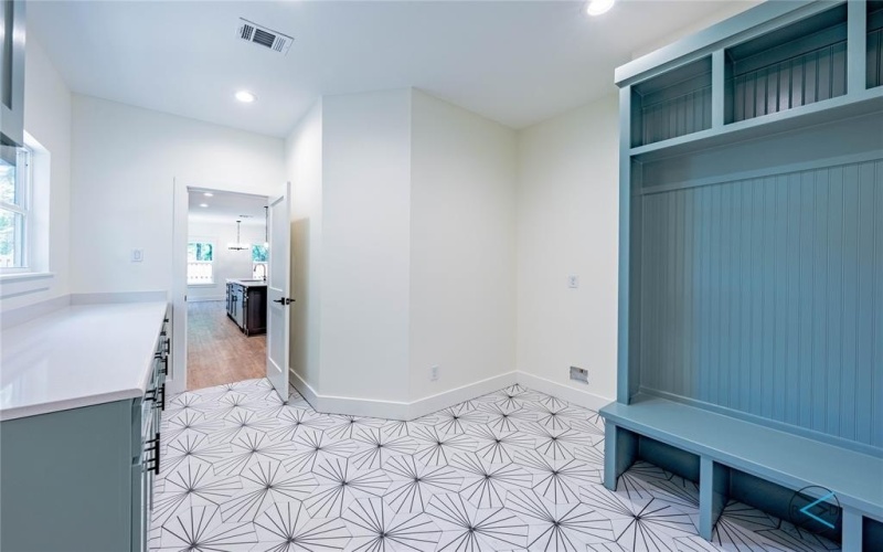 114 Castlewood Road, Enchanted Oaks, TX 75156, 4 Habitaciones Habitaciones , ,3 BañosBaños,Residential,En Venta,114 Castlewood Road,20839782