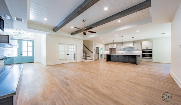 114 Castlewood Road, Enchanted Oaks, TX 75156, 4 Habitaciones Habitaciones , ,3 BañosBaños,Residential,En Venta,114 Castlewood Road,20839782