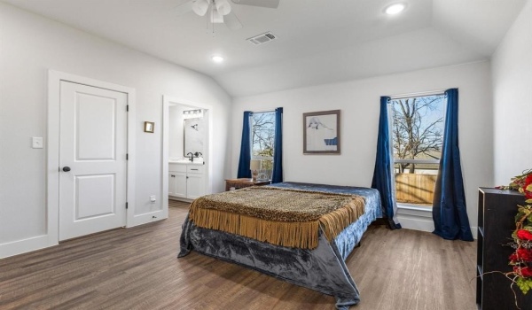 1225 W Johnson Street, Denison, TX 75020, 3 Bedrooms Bedrooms, ,2 BathroomsBathrooms,Residential,For Sale,1225 W Johnson Street,20840057