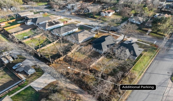 1225 W Johnson Street, Denison, TX 75020, 3 Bedrooms Bedrooms, ,2 BathroomsBathrooms,Residential,For Sale,1225 W Johnson Street,20840057