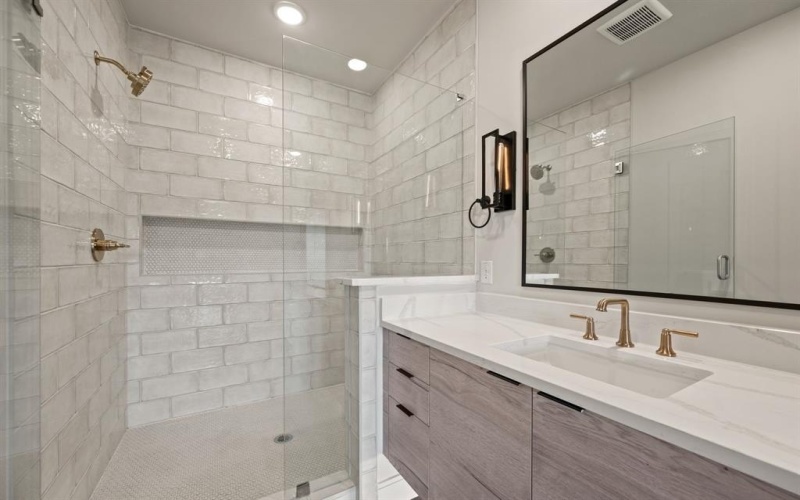 1360 Cherry Hills Lane, Irving, TX 75038, 3 Bedrooms Bedrooms, ,3 BathroomsBathrooms,Residential,For Sale,1360 Cherry Hills Lane,20840141