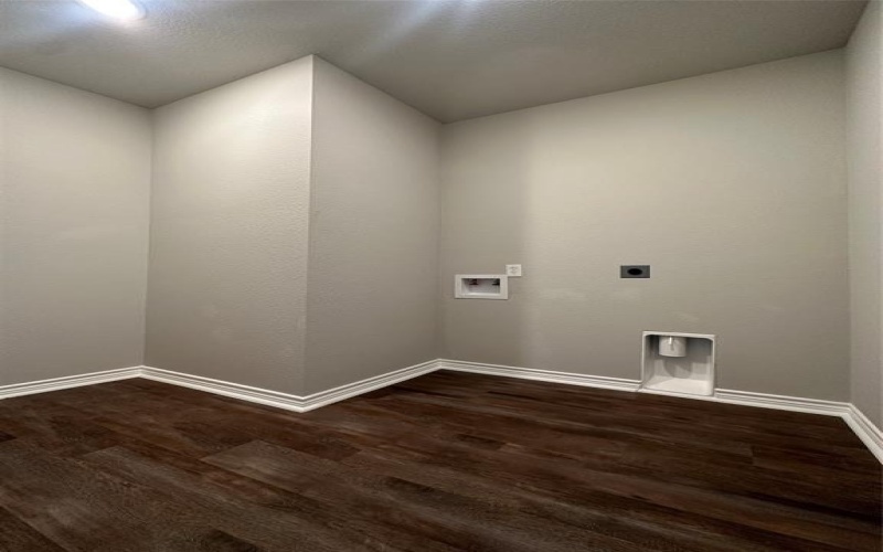 301 Paschall Road, Mabank, TX 75147, 3 Bedrooms Bedrooms, ,2 BathroomsBathrooms,Residential,For Sale,301 Paschall Road,20840164