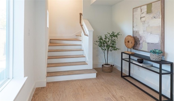 2610 Kimsey #205, Dallas, TX 75235, 2 Bedrooms Bedrooms, ,2 BathroomsBathrooms,Residential,For Sale,2610 Kimsey,20836770