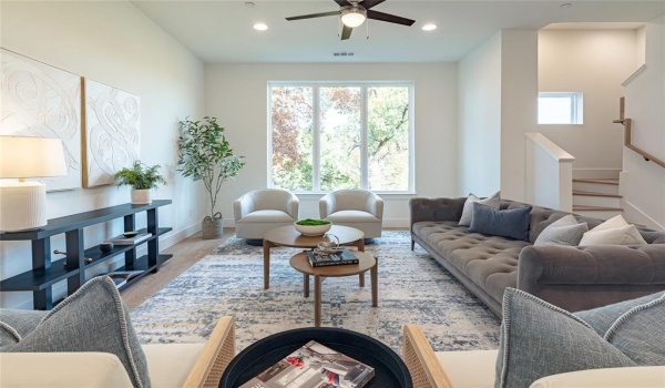 2610 Kimsey #205, Dallas, TX 75235, 2 Bedrooms Bedrooms, ,2 BathroomsBathrooms,Residential,For Sale,2610 Kimsey,20836770