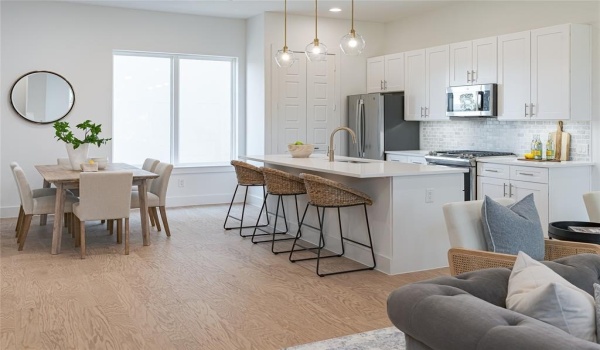 2610 Kimsey #205, Dallas, TX 75235, 2 Bedrooms Bedrooms, ,2 BathroomsBathrooms,Residential,For Sale,2610 Kimsey,20836770