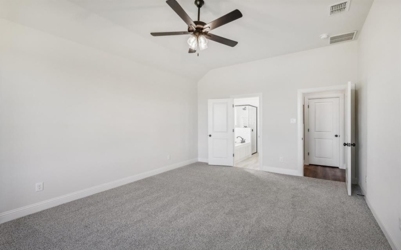 2000 Redemption Drive, Weatherford, TX 76088, 4 Habitaciones Habitaciones , ,2 BañosBaños,Residential,En Venta,2000 Redemption Drive,20836969