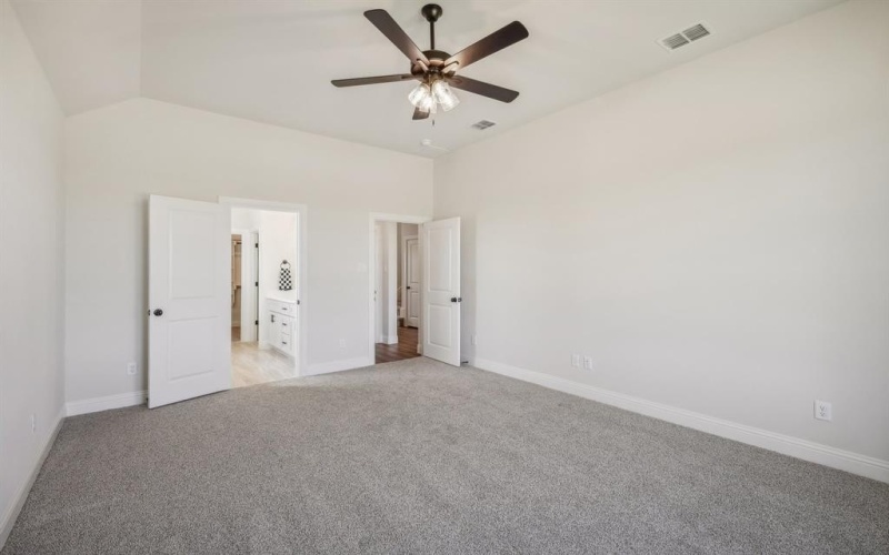 2000 Redemption Drive, Weatherford, TX 76088, 4 Habitaciones Habitaciones , ,2 BañosBaños,Residential,En Venta,2000 Redemption Drive,20836969