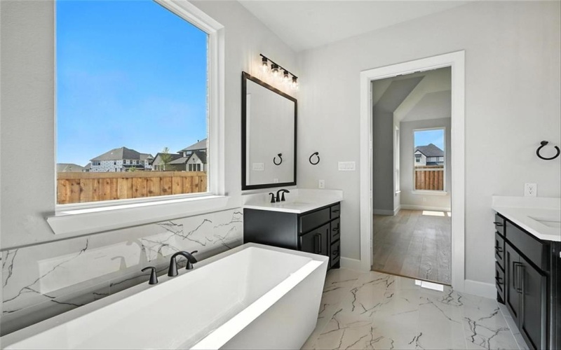 2750 Ambergate Lane, Prosper, TX 75078, 5 Bedrooms Bedrooms, ,6 BathroomsBathrooms,Residential,For Sale,2750 Ambergate Lane,20840305