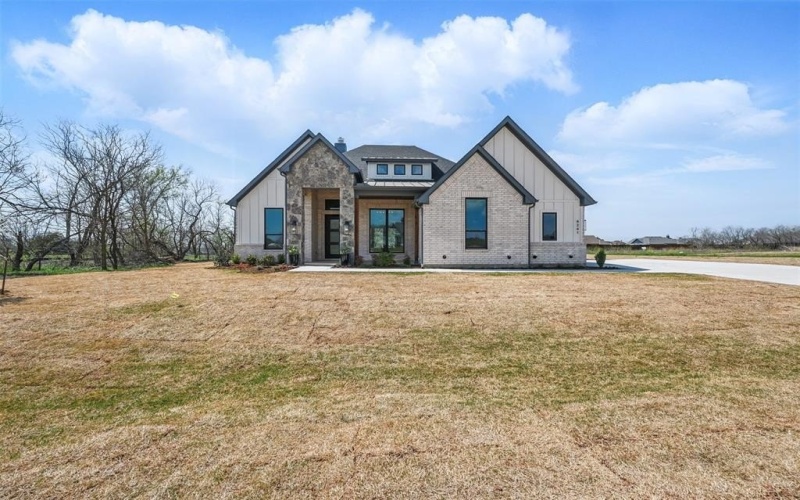 8241 Grayson Court, Midlothian, TX 76065, 4 Habitaciones Habitaciones , ,2 BañosBaños,Residential,En Venta,8241 Grayson Court,20840534