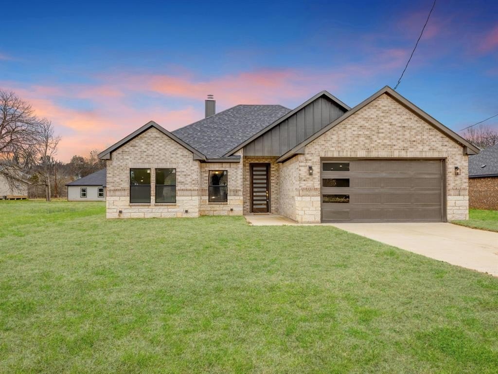 316 Kalura Way, Tool, TX 75143, 4 Bedrooms Bedrooms, ,2 BathroomsBathrooms,Residential,For Sale,316 Kalura Way,20840540