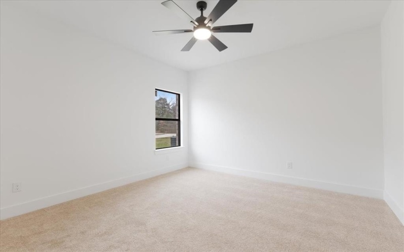 316 Kalura Way, Tool, TX 75143, 4 Bedrooms Bedrooms, ,2 BathroomsBathrooms,Residential,For Sale,316 Kalura Way,20840540