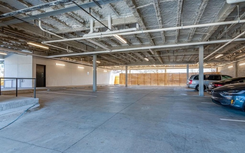 1023 LIPSCOMB Street #302, Fort Worth, TX 76104, 1 Dormitorio Habitaciones , ,1 BañoBaños,Residential Lease,En Alquiler,1023 LIPSCOMB Street,20840855