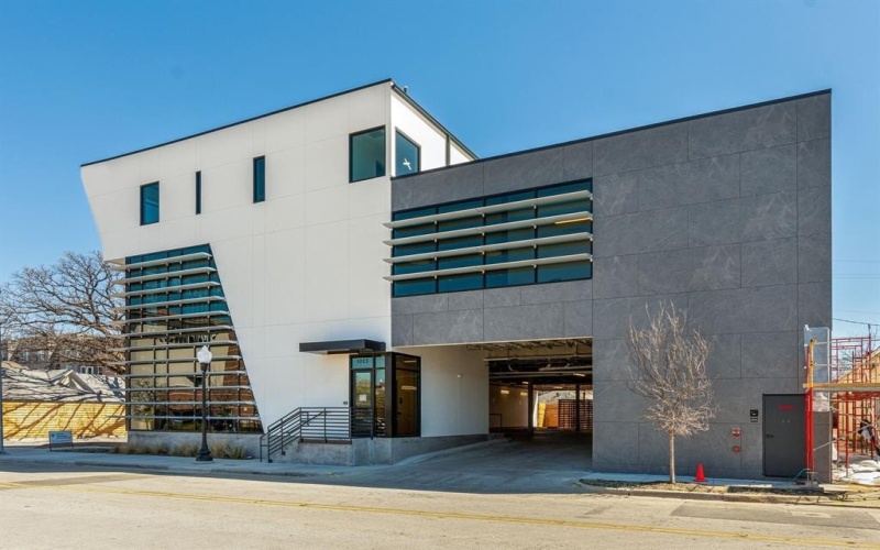 1023 LIPSCOMB Street #302, Fort Worth, TX 76104, 1 Dormitorio Habitaciones , ,1 BañoBaños,Residential Lease,En Alquiler,1023 LIPSCOMB Street,20840855
